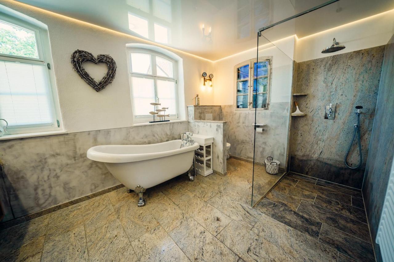 Alte Schmiede Mit Sauna, Pool Und Whirpool Im Aussenbereich Schoenstes Ferienhaus Der Lausitz Elsterheide Luaran gambar